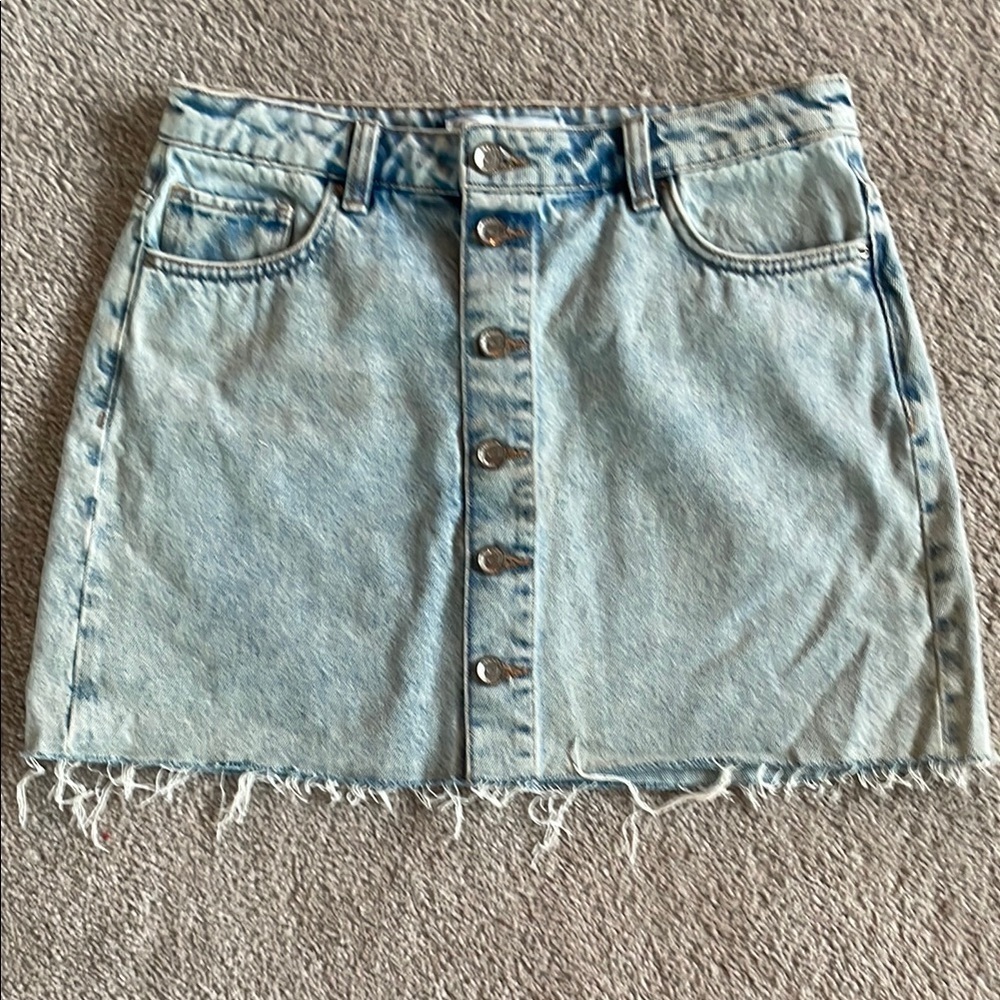 Zara Light Blue Denim Button Skirt